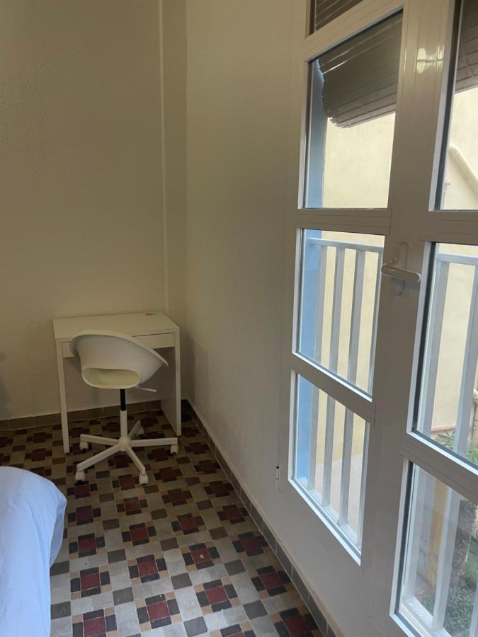 Alojamiento Ricar Apartment Valencia Bagian luar foto