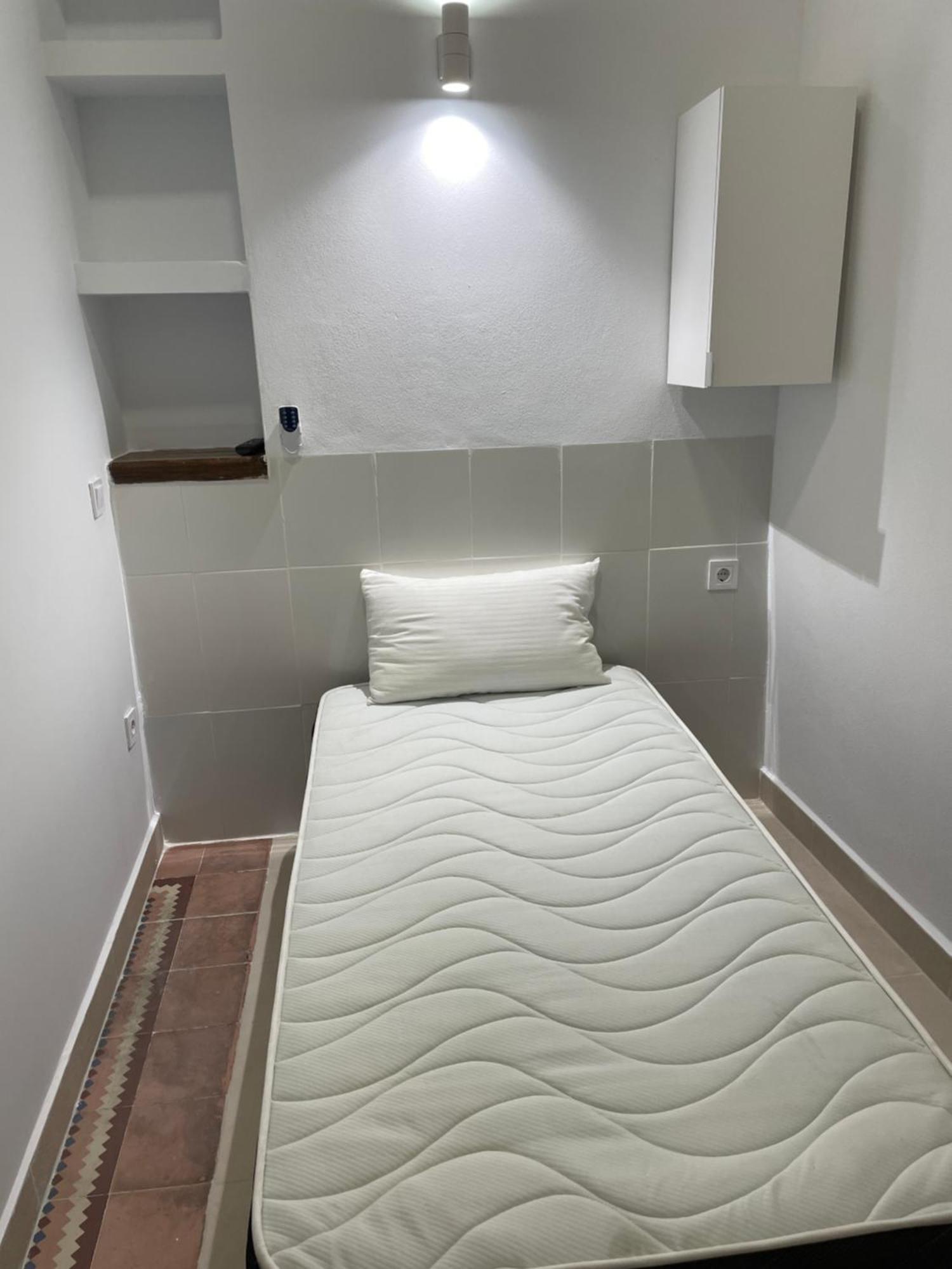 Alojamiento Ricar Apartment Valencia Bagian luar foto