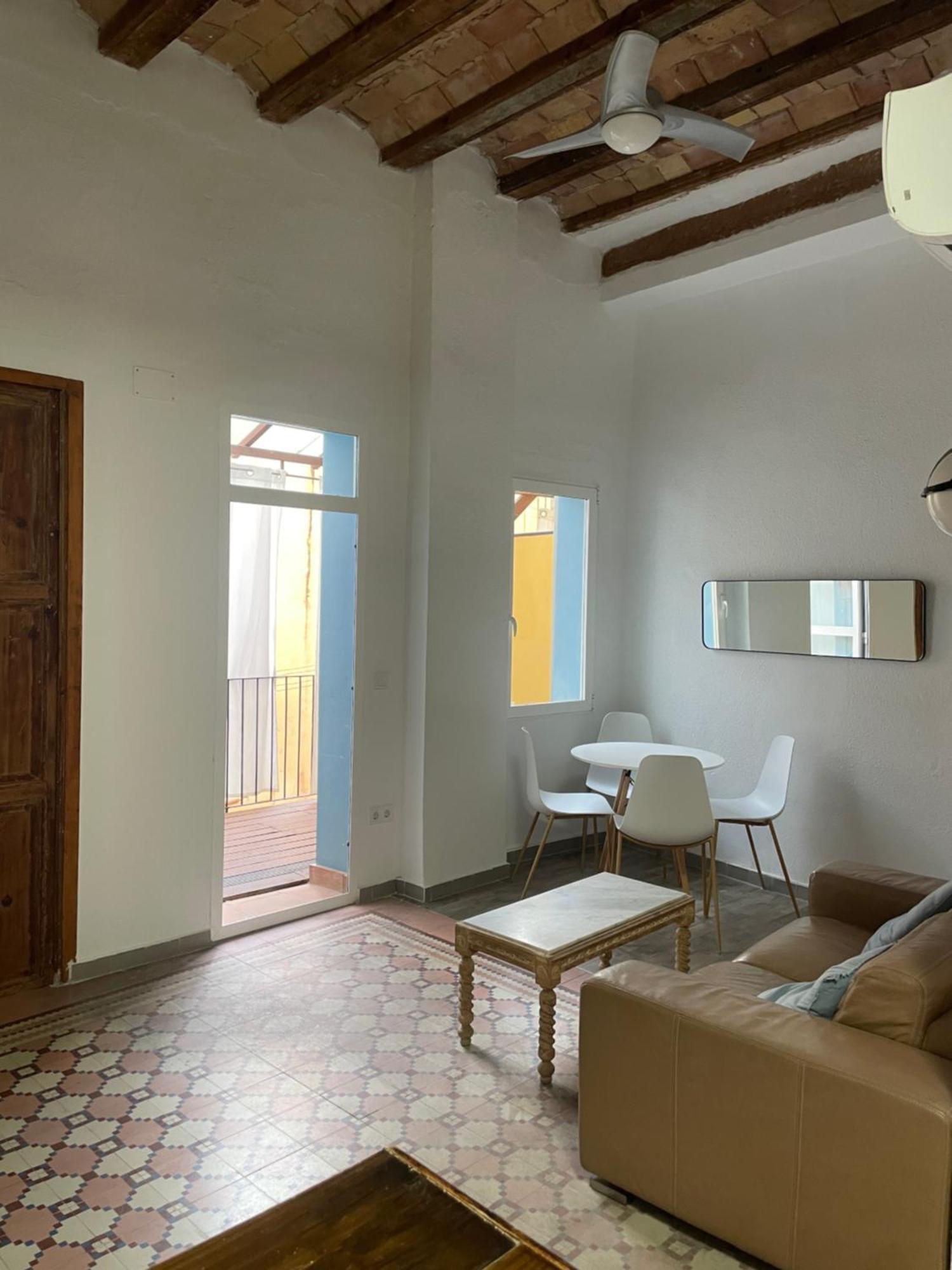 Alojamiento Ricar Apartment Valencia Bagian luar foto