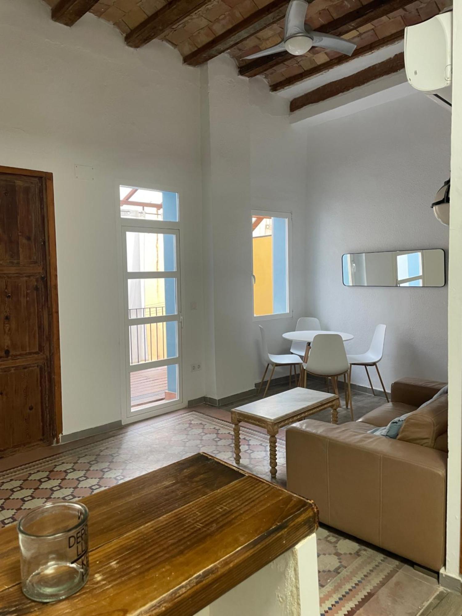 Alojamiento Ricar Apartment Valencia Bagian luar foto